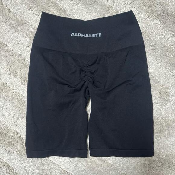 Alphalete Amplify Shorts - Picture 1 of 2